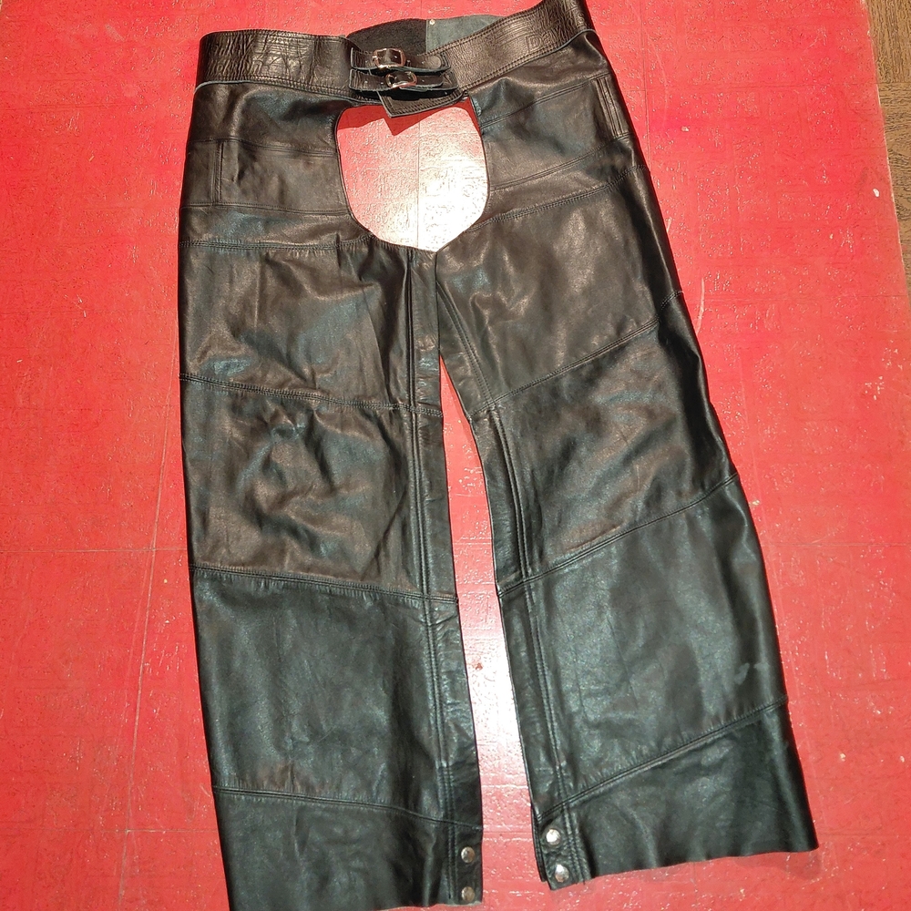 Black Leather Harley Davidson Chaps with Buckle, Zippers ,adjust Waistband XL